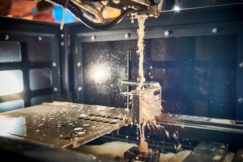 Nouveau centre d’usinage 4 axe CNC system